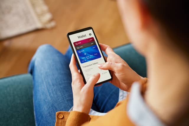 The Rise of Digital Wallets: Transforming the Payment Landscape